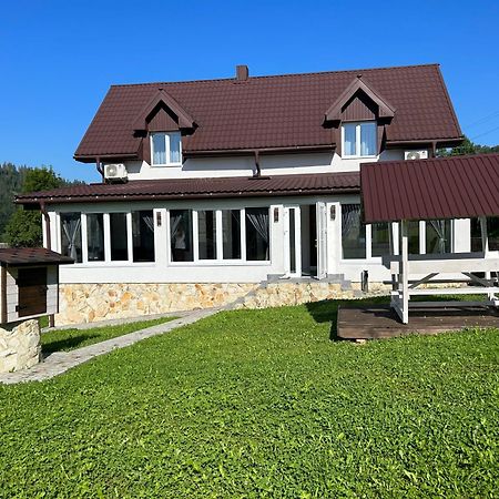 Вілла Смерекова Хата Pilipets Eksteriør billede